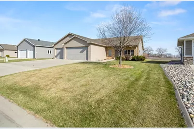 1206 6th Avenue NE, Dilworth, MN 56529 - Photo 3