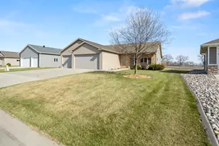 1206 6th Ave NE, Dilworth, MN 56529 - Photo 3