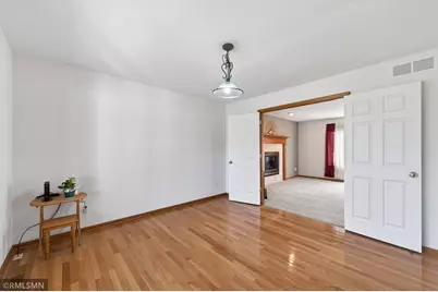 8549 Woodland Curve, Saint Bonifacius, MN 55375 - Photo 11