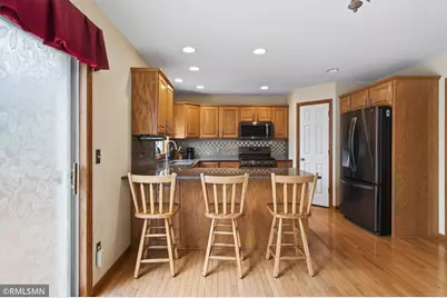 8549 Woodland Curve, Saint Bonifacius, MN 55375 - Photo 13