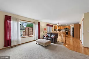 8549 Woodland Curve, Saint Bonifacius, MN 55375 - Photo 11