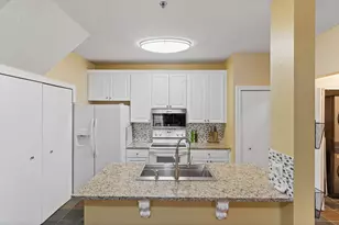 17918 Cobblestone Way, Eden Prairie, MN 55347 - Photo 1