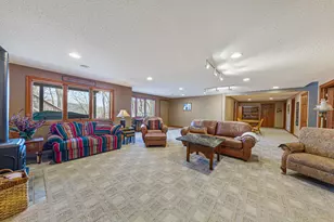 150 Jo Ray Dr, Mankato, MN 56001 - Photo 35