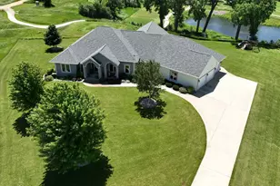 241 Cottonwood Cove, Lynd, MN 56157 - Photo 3