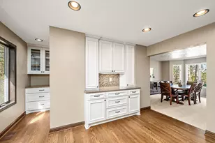 1110 105th St W, Inver Grove Heights, MN 55077 - Photo 9