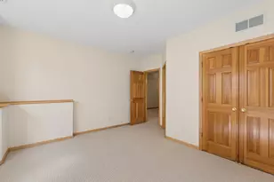 18225 39th Ave N, Plymouth, MN 55446 - Photo 43