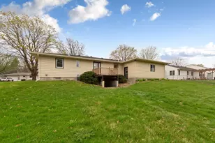 305 9th Ave SE, Waseca, MN 56093 - Photo 37