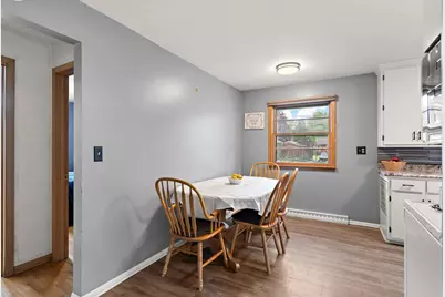 550 W 4th Street, Rush City, MN 55069 - Photo 5