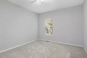 17710 Valley Cove Ct, Wayzata, MN 55391 - Photo 21