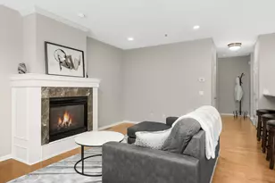 17710 Valley Cove Ct, Wayzata, MN 55391 - Photo 5
