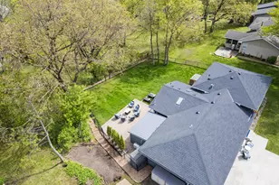 4916 Overlook Dr, Bloomington, MN 55437 - Photo 43