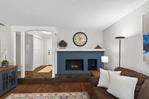 6085 Lincoln Dr, Edina, MN 55436 - Photo 5