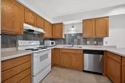 1826 Deerhaven Lane NE #16, Rochester, MN 55906 - Photo 7