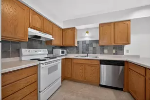 1826 Deerhaven Ln NE, Rochester, MN 55906 - Photo 7