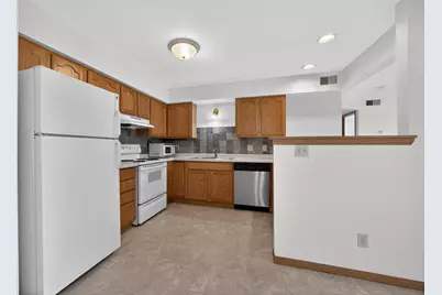 1826 Deerhaven Lane NE #16, Rochester, MN 55906 - Photo 7
