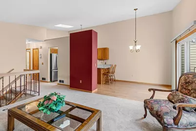 1005 Aston Circle, Burnsville, MN 55337 - Photo 9