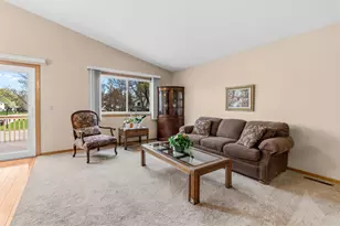 1005 Aston Cir, Burnsville, MN 55337 - Photo 15