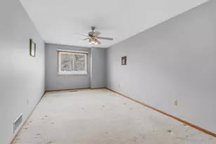 1005 Aston Cir, Burnsville, MN 55337 - Photo 19