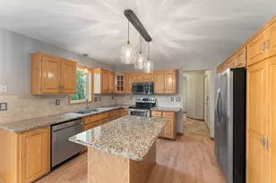 12366 Buckthorn Tr, Rogers, MN 55374 - Photo 11