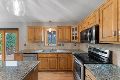 12366 Buckthorn Trail, Rogers, MN 55374 - Photo 7