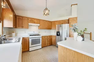 7606 Behm Ln, Lino Lakes, MN 55014 - Photo 11