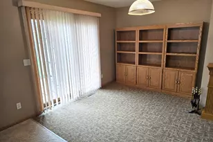 308 N Renville St, Winthrop, MN 55396 - Photo 5