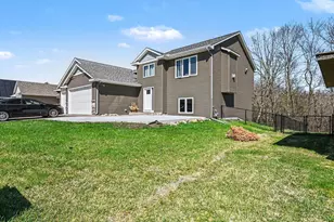 31149 Algonquin Trail, Chisago City, MN 55013 - Photo 3