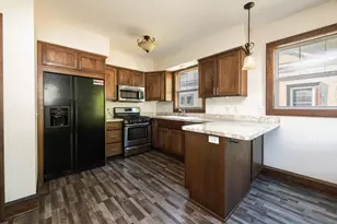 3242 Newton Ave N, Minneapolis, MN 55412 - Photo 9