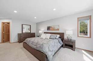 6655 Tanager Ln, Eden Prairie, MN 55346 - Photo 25