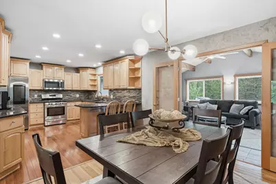 6655 Tanager Lane, Eden Prairie, MN 55346 - Photo 19