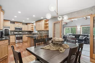 6655 Tanager Ln, Eden Prairie, MN 55346 - Photo 19