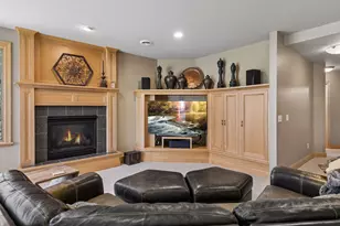 23171 Woodland Ridge Dr, Lakeville, MN 55044 - Photo 35