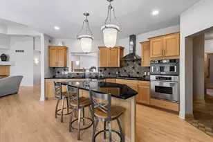 23171 Woodland Ridge Dr, Lakeville, MN 55044 - Photo 17