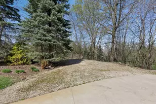 23171 Woodland Ridge Dr, Lakeville, MN 55044 - Photo 59