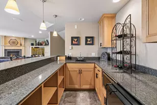 23171 Woodland Ridge Dr, Lakeville, MN 55044 - Photo 41