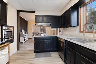 610 11th St S, Virginia, MN 55792 - Photo 17