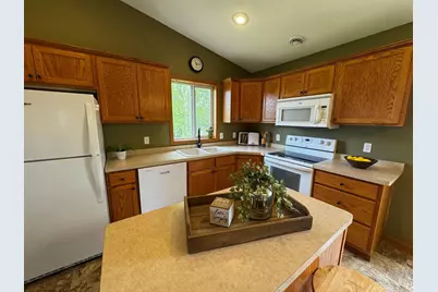 555 Willow Avenue, Eden Valley, MN 55329 - Photo 9