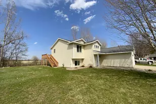 555 Willow Ave, Eden Valley, MN 55329 - Photo 5