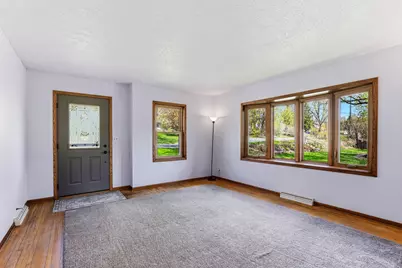 2654 Brand Avenue E, Maplewood, MN 55119 - Photo 5