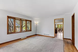 2654 Brand Ave E, Maplewood, MN 55119 - Photo 7
