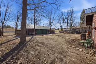 1250 E Shore Dr, Detroit Lakes, MN 56501 - Photo 17
