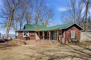 1250 E Shore Dr, Detroit Lakes, MN 56501 - Photo 3