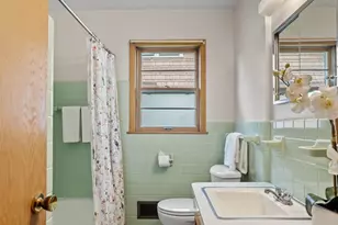 1224 Edmund Ave, Saint Paul, MN 55104 - Photo 17