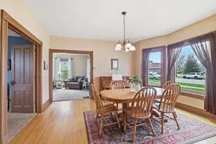 111 S Willow St, Belle Plaine, MN 56011 - Photo 5