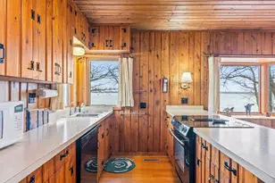 10121 Mounds Point Dr NW, Cass Lake, MN 56633 - Photo 11
