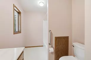 1001 W State St, Belle Plaine, MN 56011 - Photo 15