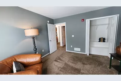625 Wesley Commons Drive #35, Golden Valley, MN 55427 - Photo 9