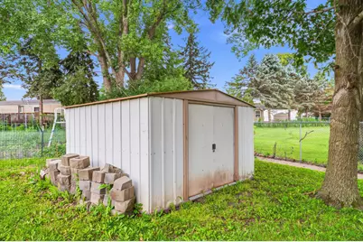 951 W Village Circle SE, Rochester, MN 55904 - Photo 5
