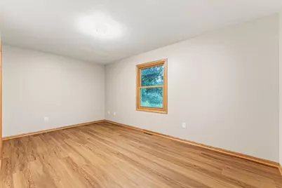 951 W Village Circle SE, Rochester, MN 55904 - Photo 17