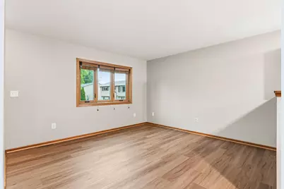 951 W Village Circle SE, Rochester, MN 55904 - Photo 27
